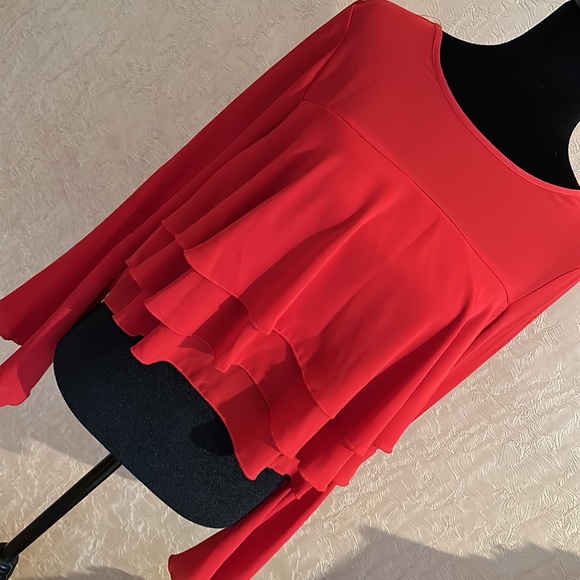 Another story red ruffle top - Picture 2 of 4